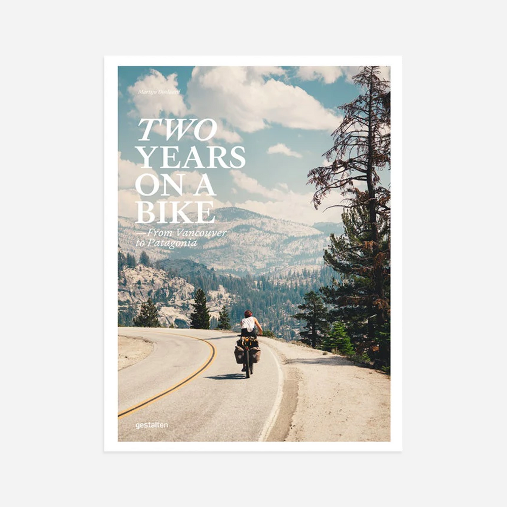 Knyga. Two Years On A Bike