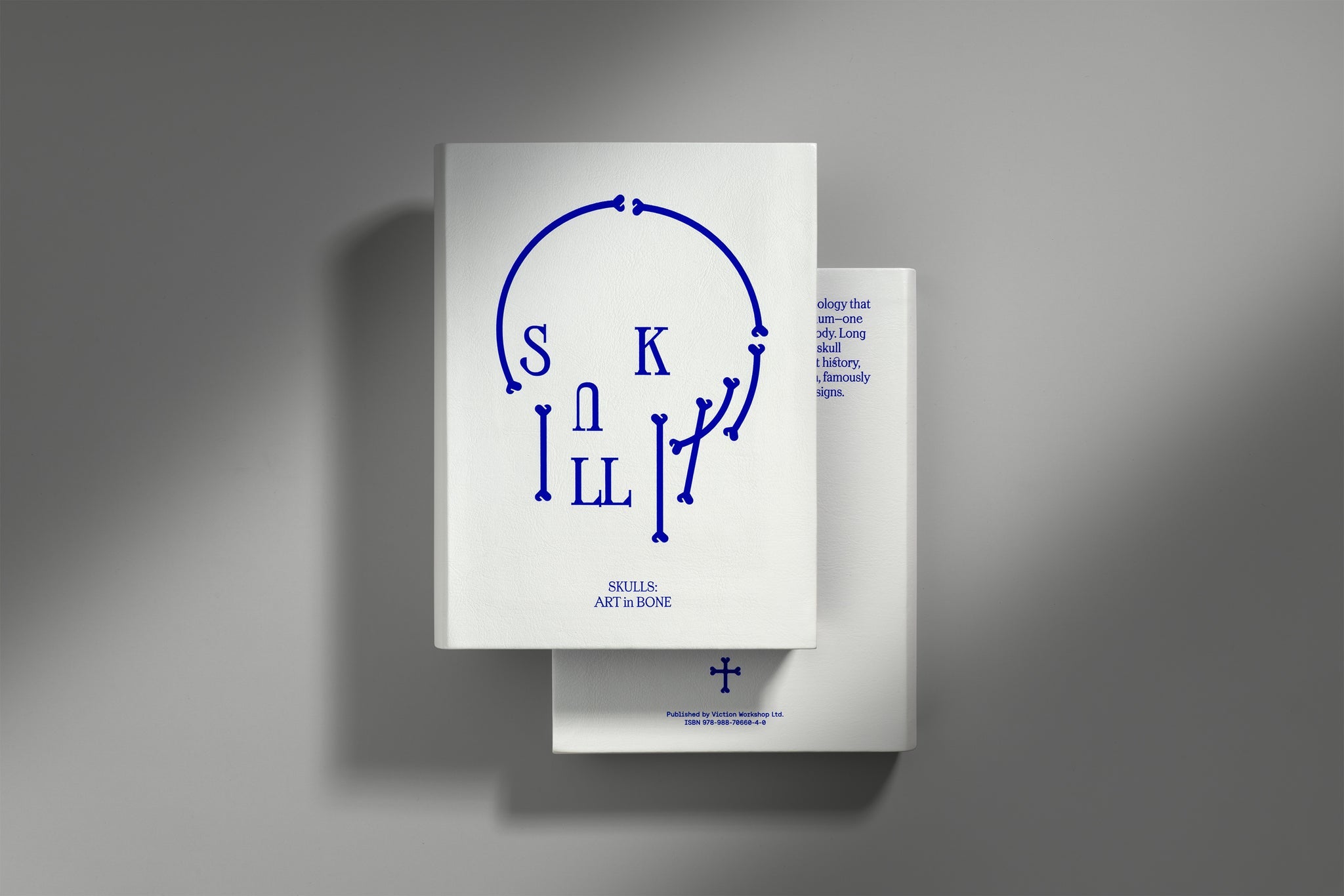 Knyga. Skulls: Art in Bone