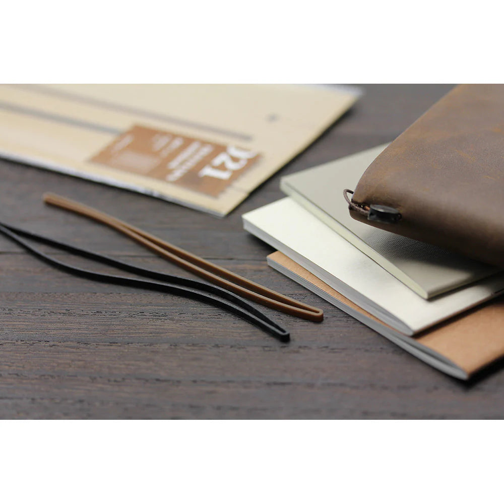 Užrašinės aksesuaras. TN Passport 011 Refill Connecting Rubber Band