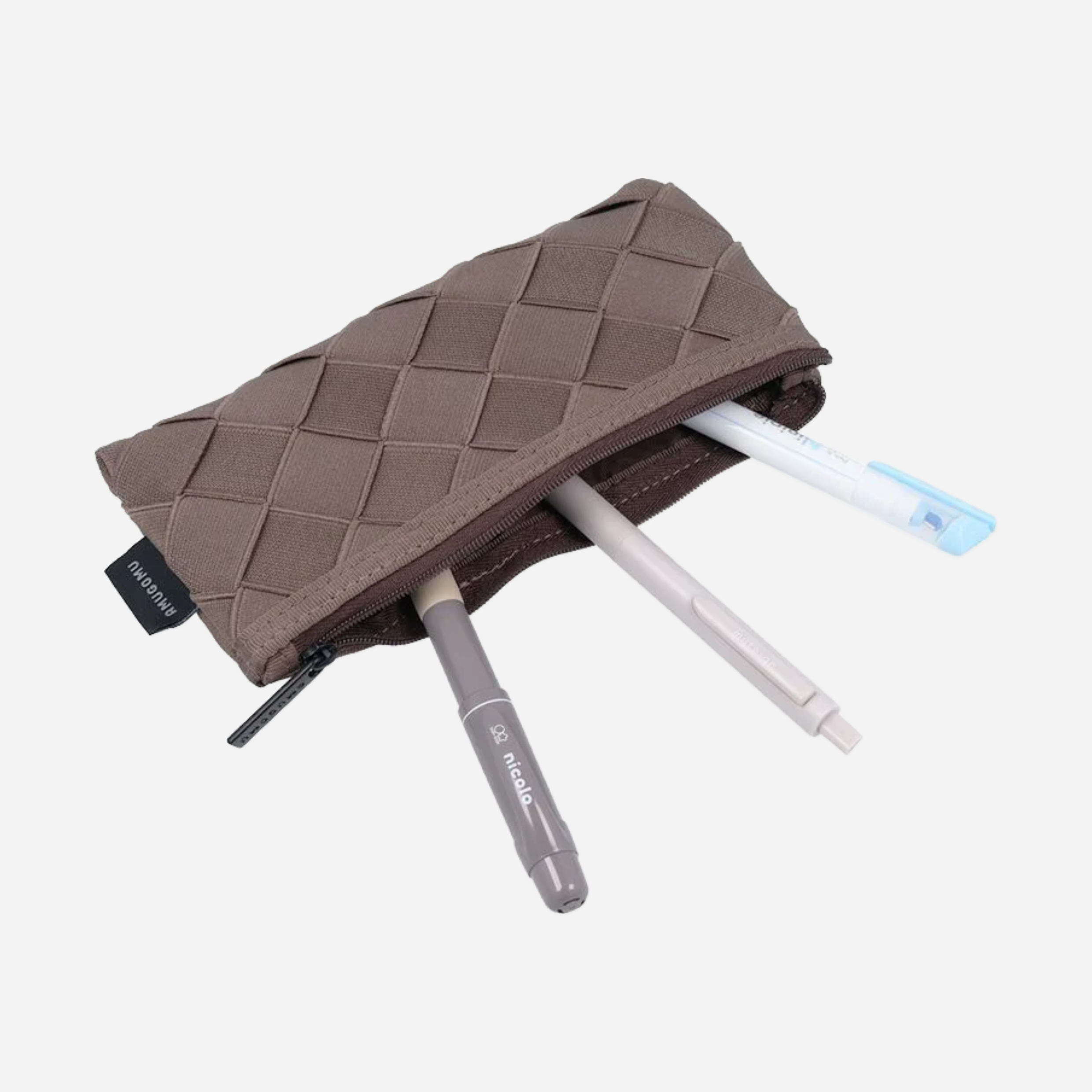 Penalas. Pencase Amugomu