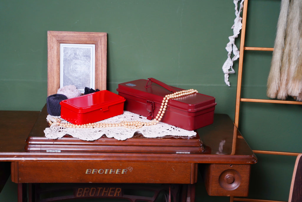 Metalinė dėžutė. Toolbox T-190 [Red]