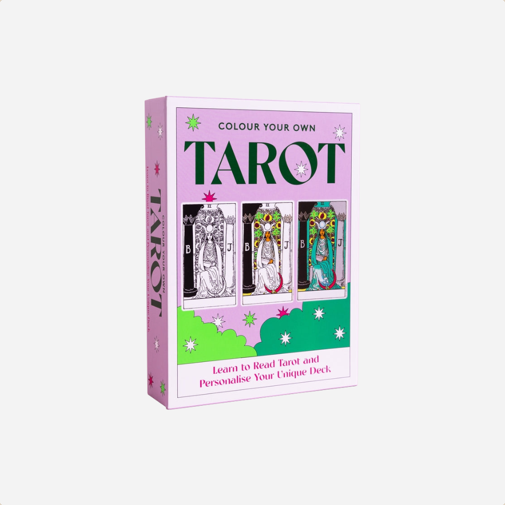 Kortelės. Colour Your Own Tarot