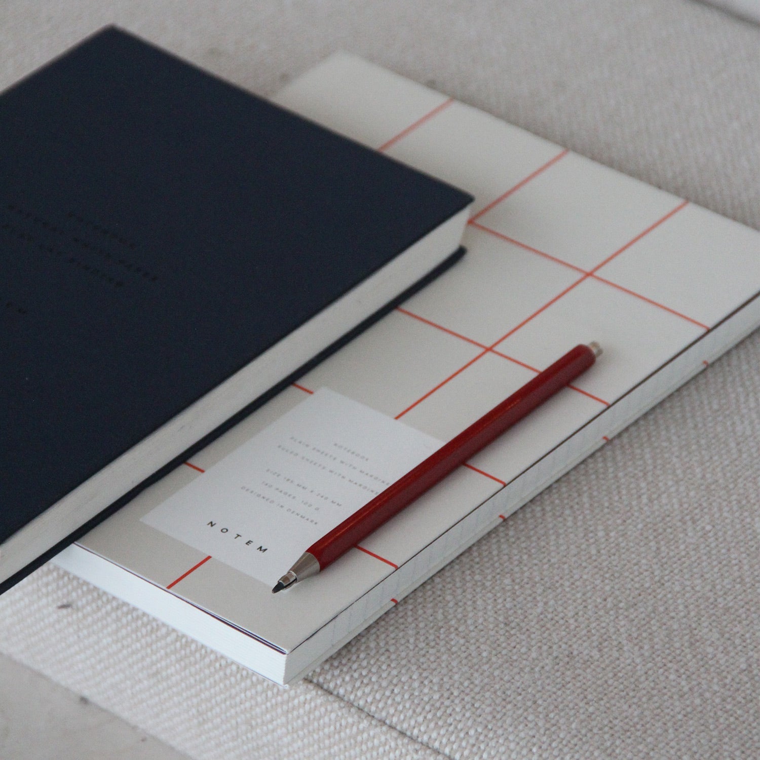 Užrašinė. UMA Notebook Large [Light Gray]