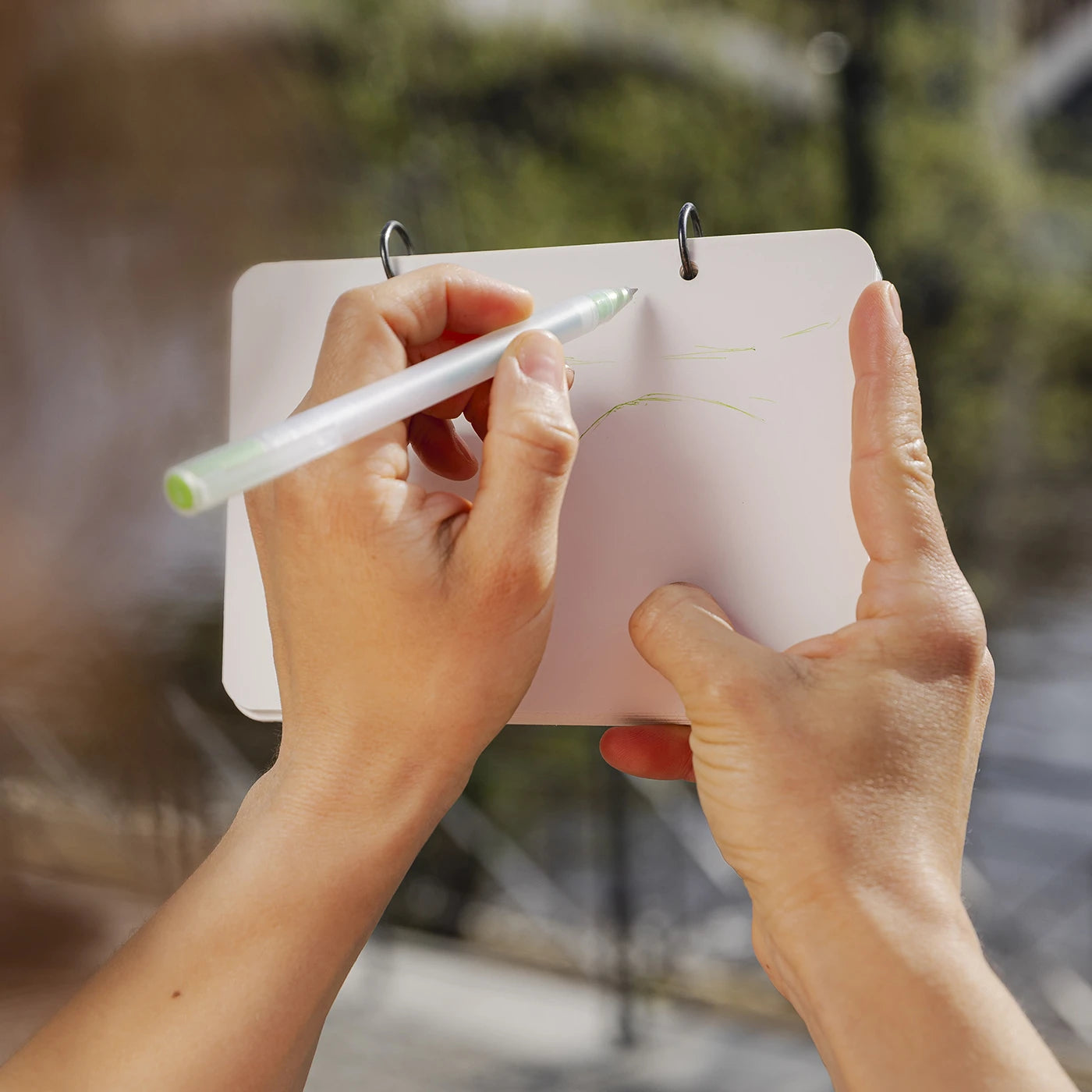 Rinkinys. Skica M with Pen Loop