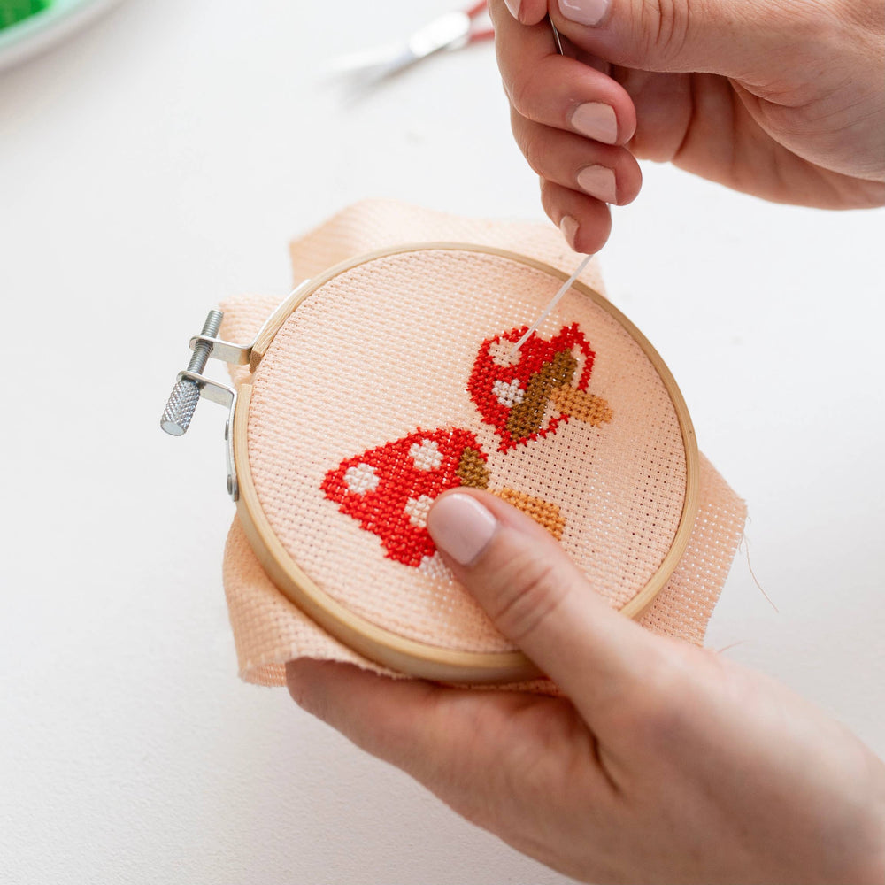 Siuvinėjimo rinkinys. Toadstool Cross Stitch Kit