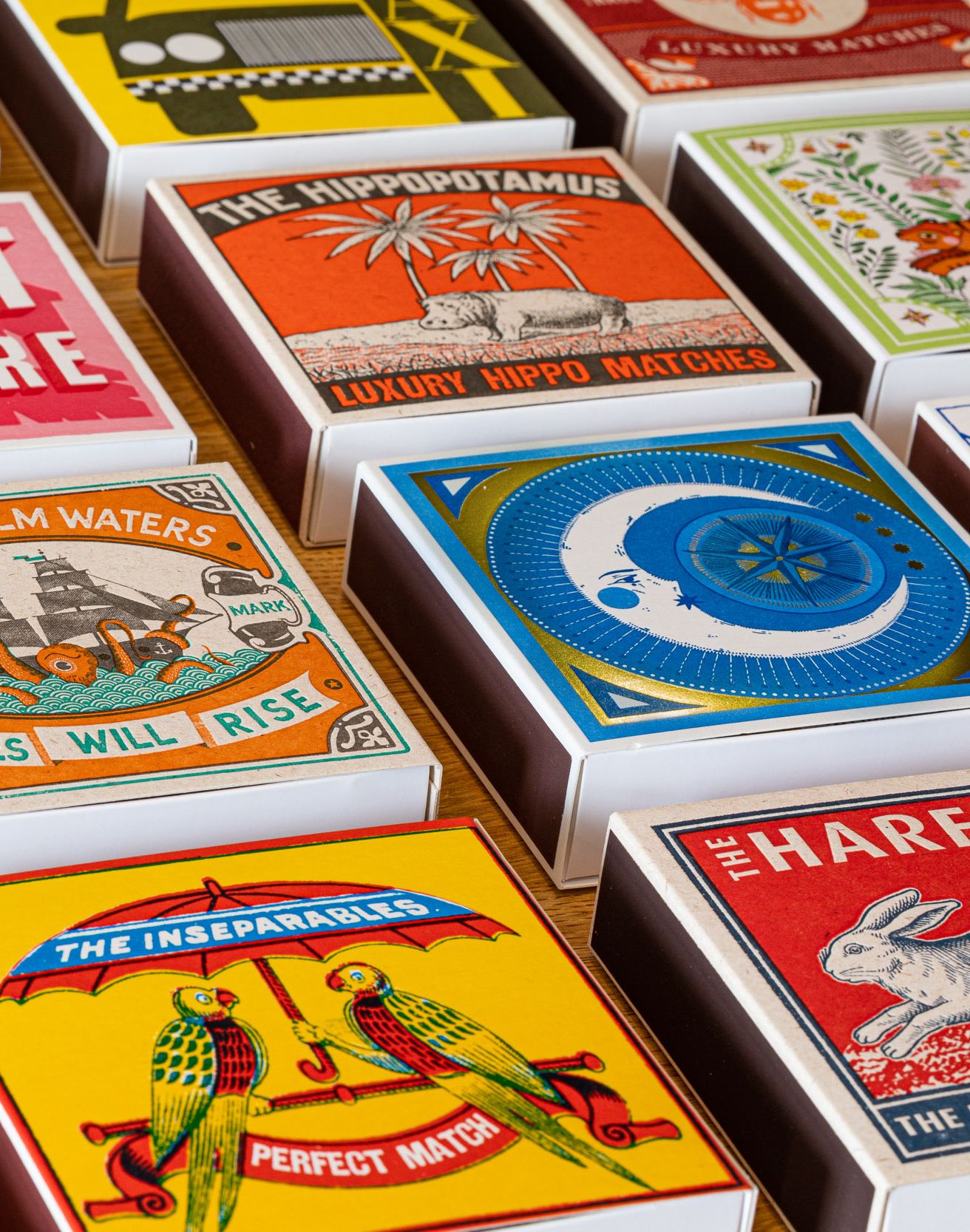 Degtukai. Golden Moon