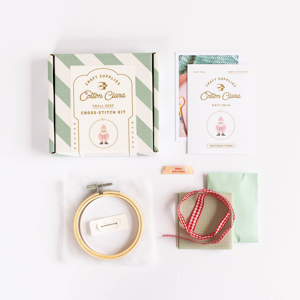 Siuvinėjimo rinkinys. Christmas Santa Cross Stitch Kit