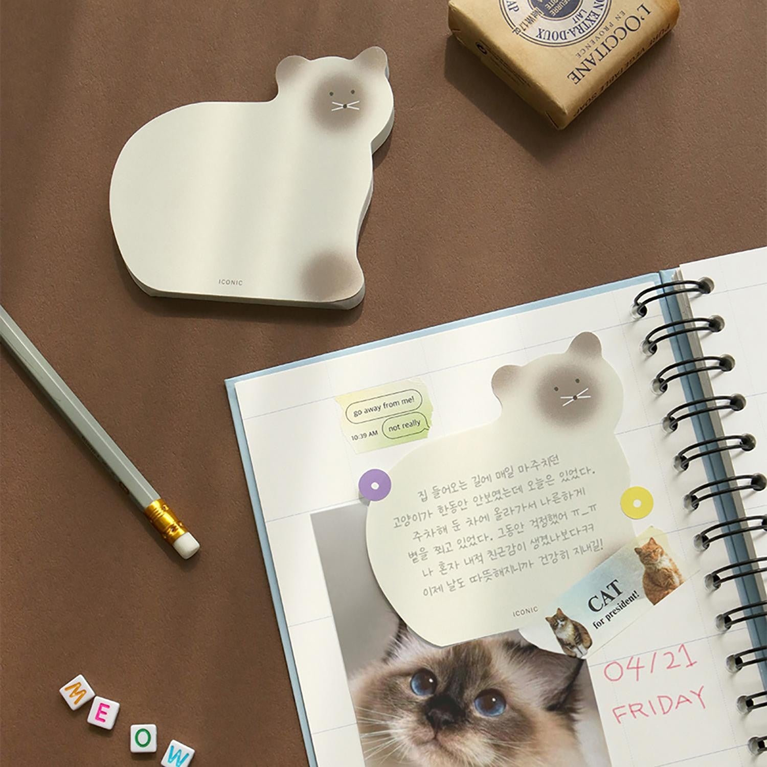Lipnūs lapeliai. Animal Memo Pad [Cat]
