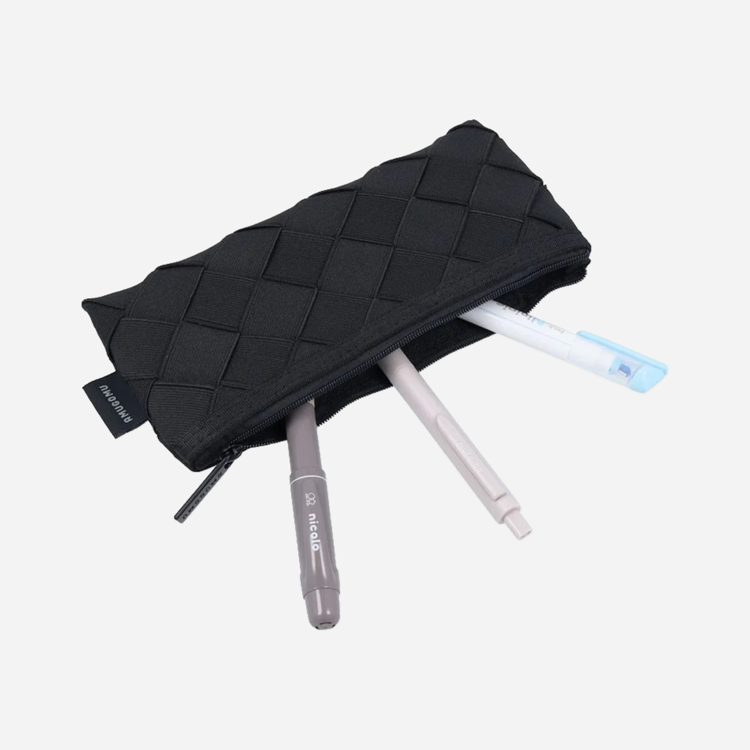 Penalas. Pencase Amugomu