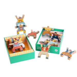 Medinių figūrų žaidimas. Stacking Blocks
