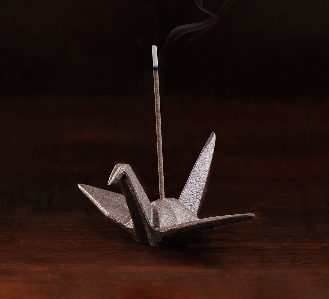 Ketaus smilkalinė. Iwachu Incense Burner Orizuru