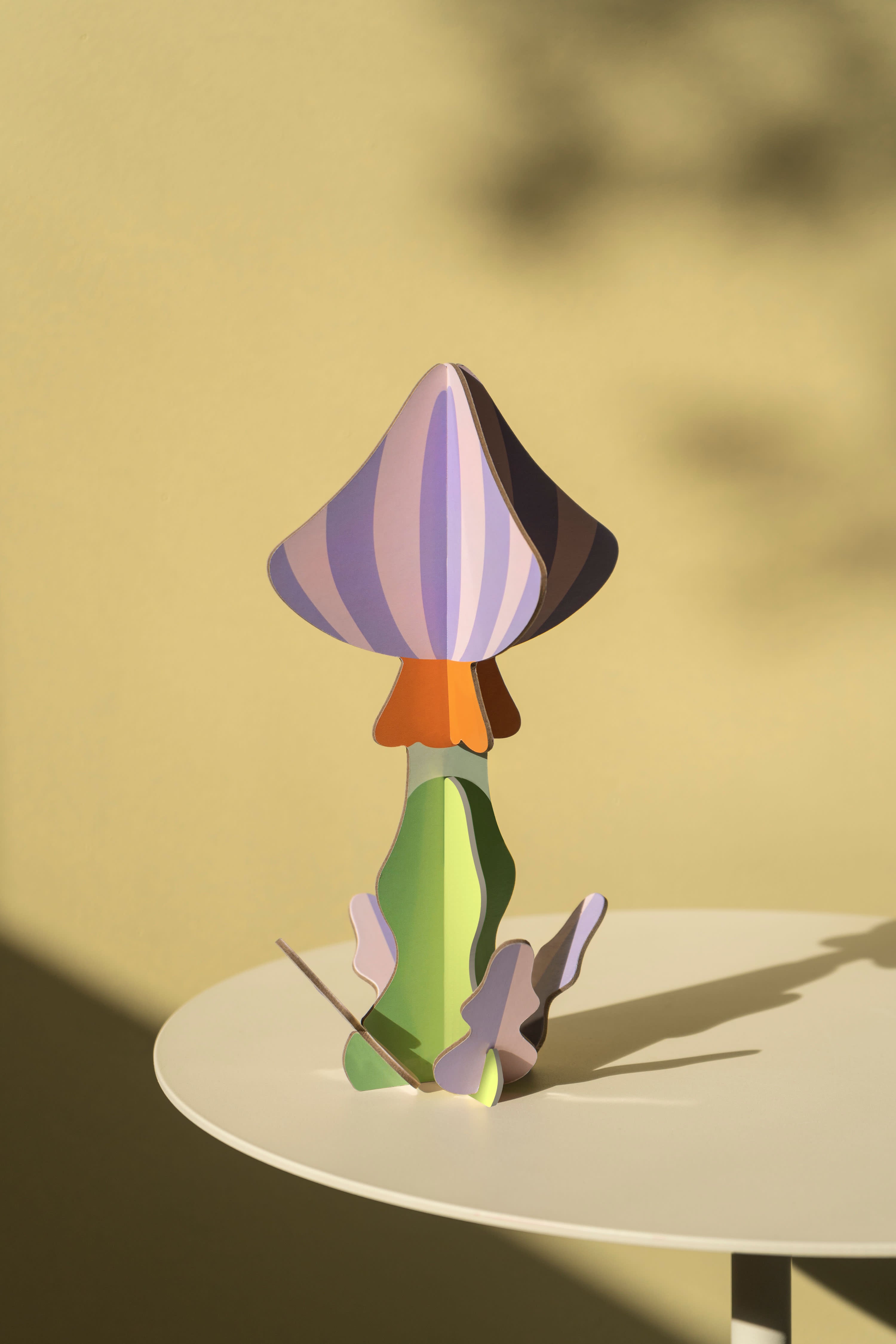 Dėlionė. Mushroom Paper Sculpture