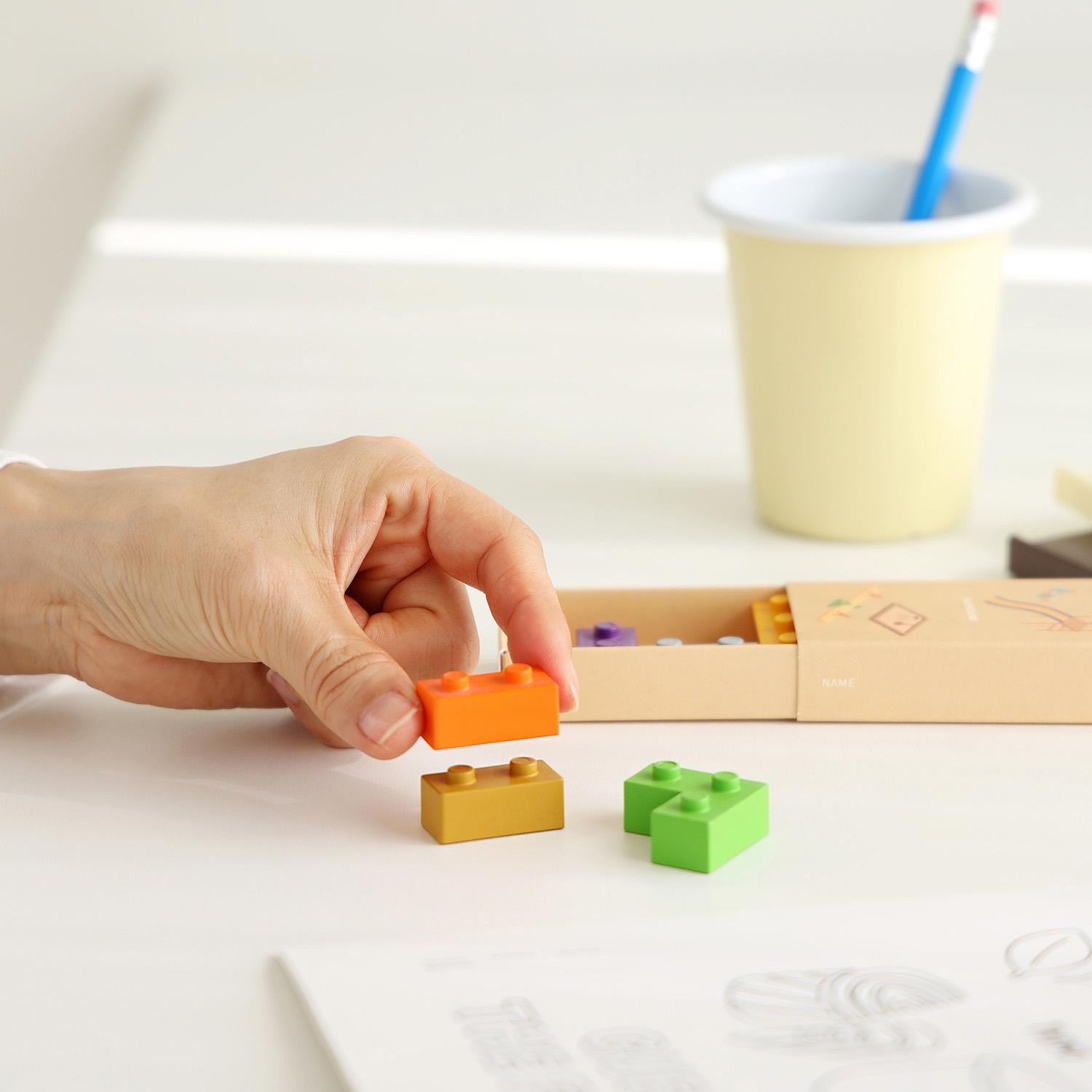 Vaškinės kreidelės. Crayon Block [Playground]