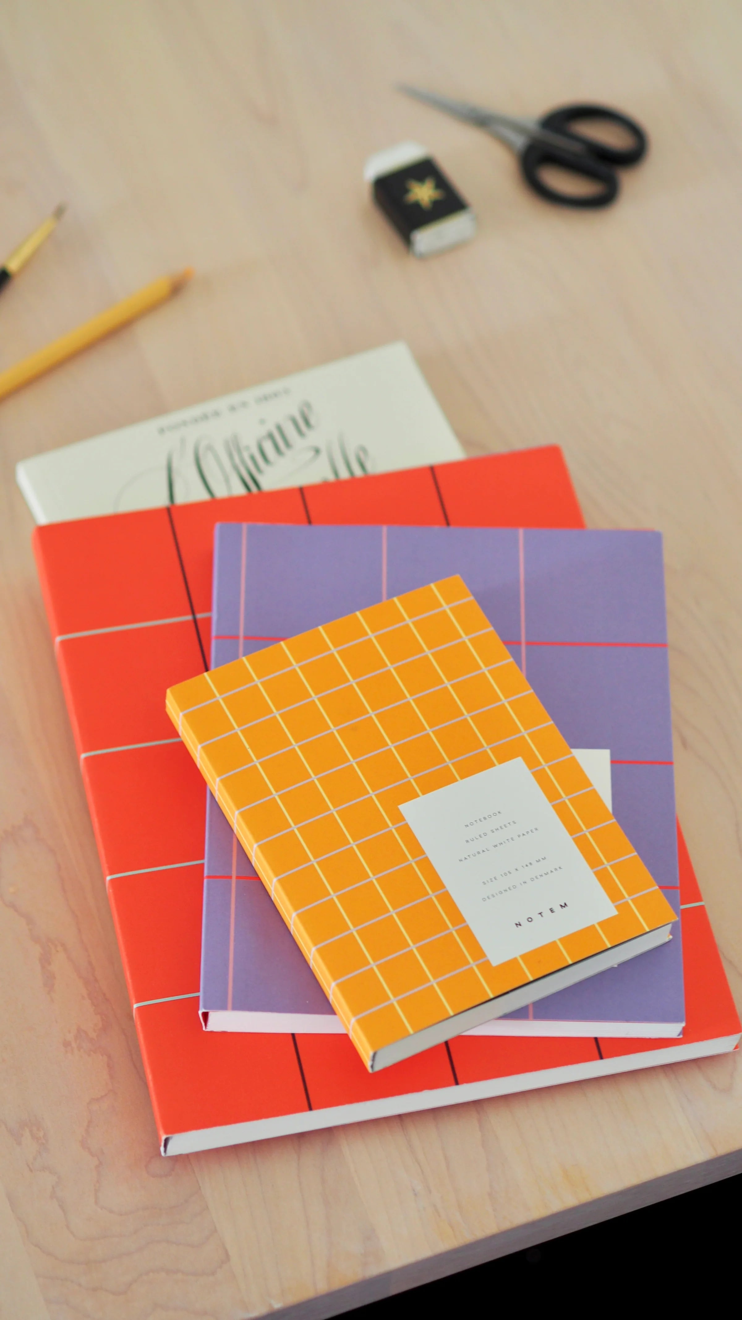 Užrašinė. UMA Notebook Large [Orange Check]