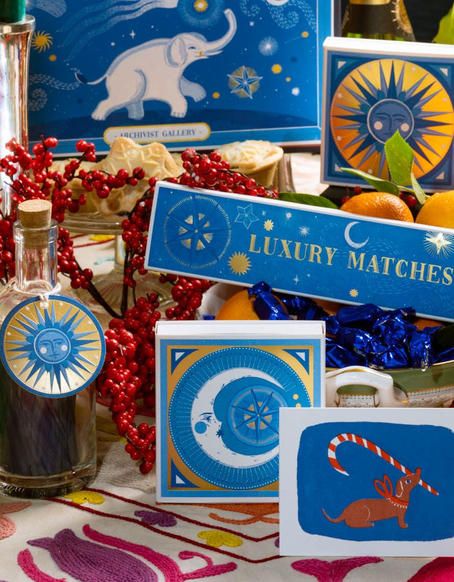 Degtukai. Golden Moon