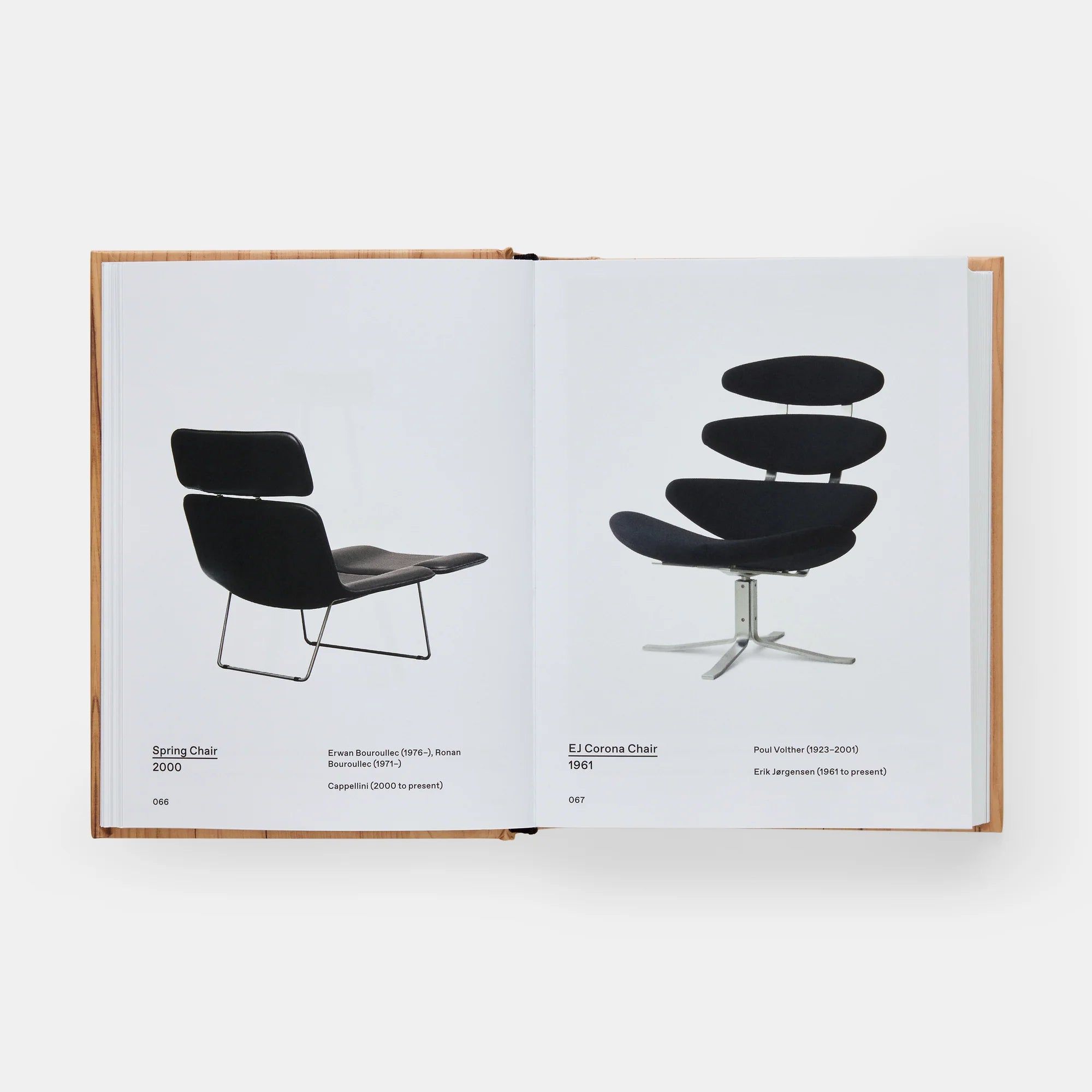 Knyga. Chair