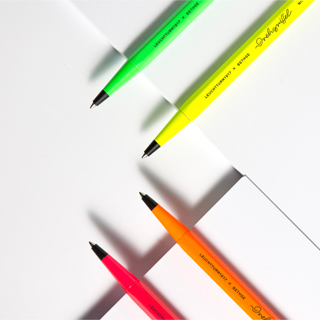 Tušinukas. Drehgriffel Ball Pen Luminous Edition