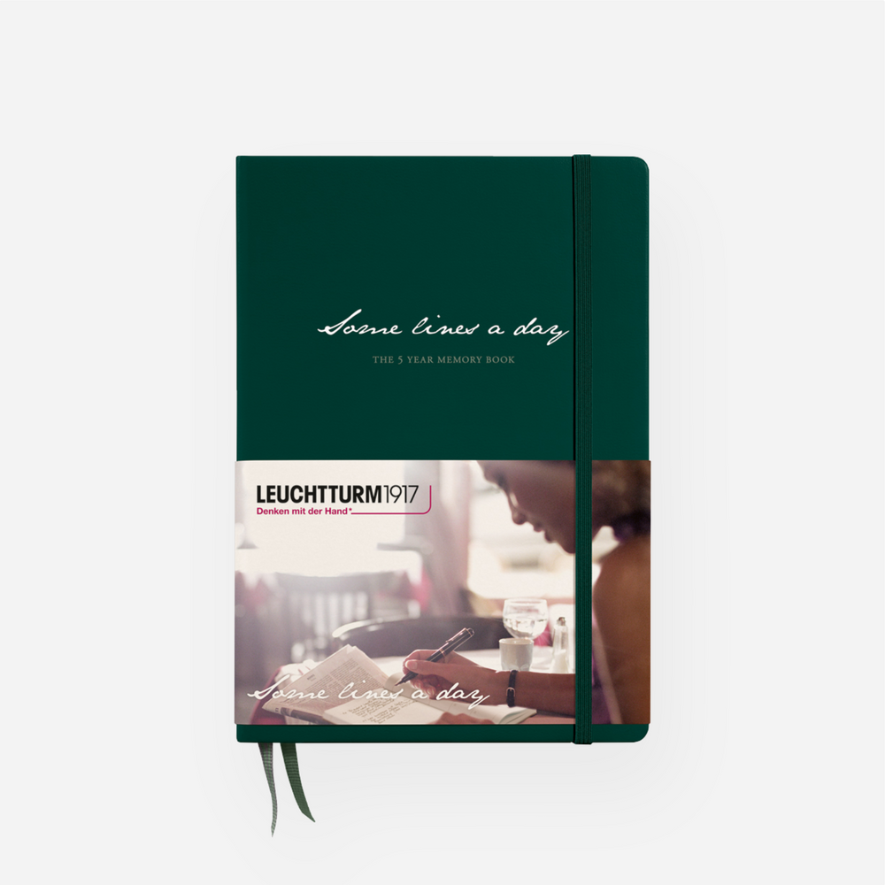 Užrašinė. Some Lines A Day. 5-Year-Book [Forest Green]