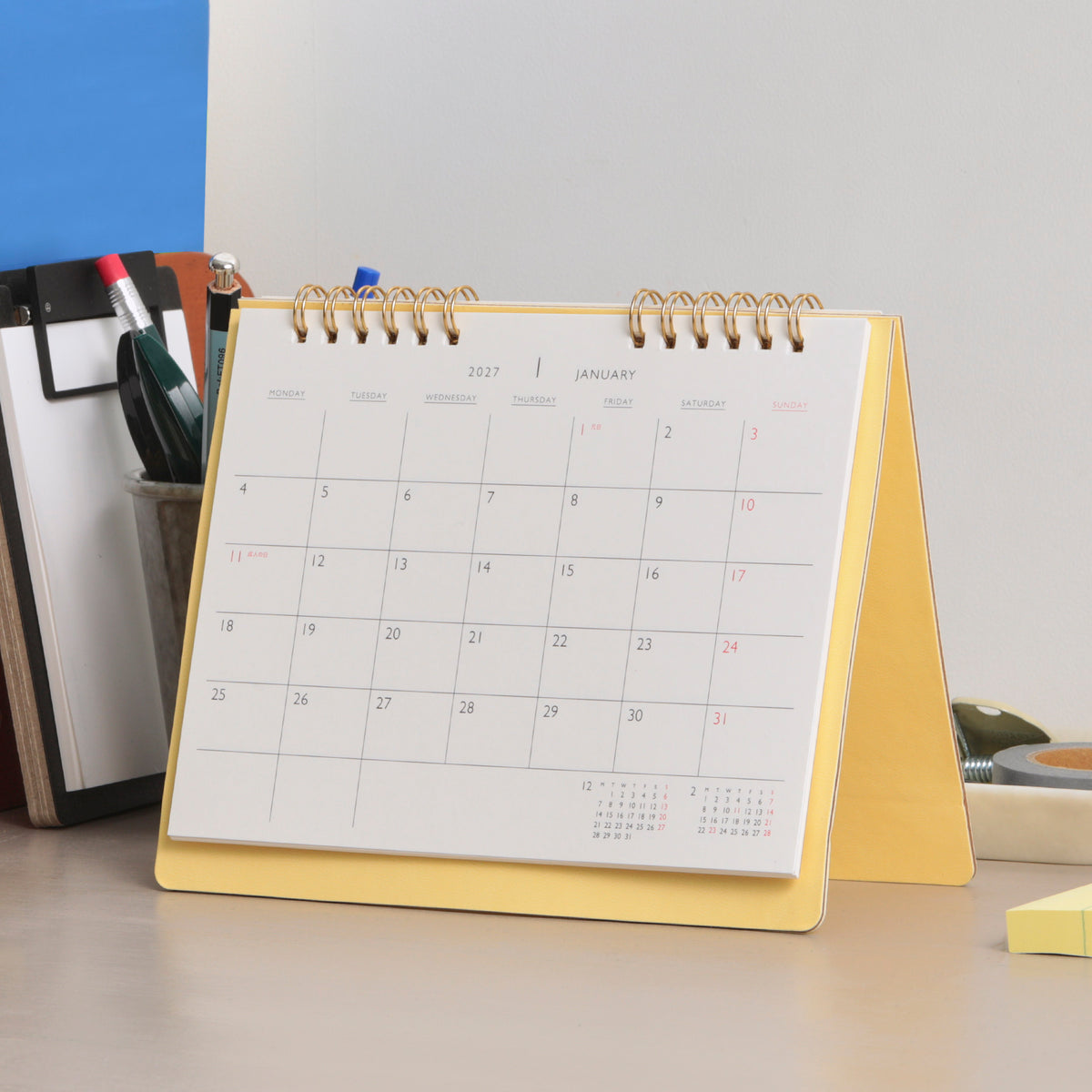 Stalo kalendorius. Lepre Desk Calendar 2027