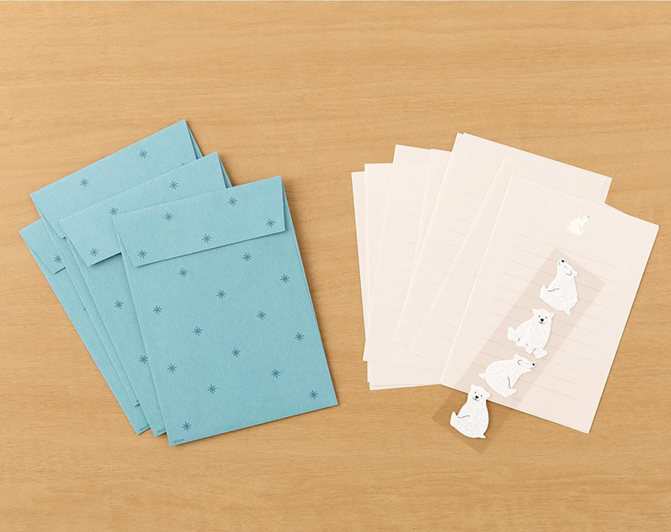 Laiškų rašymo rinkinys su lipdukais. Polar Bear