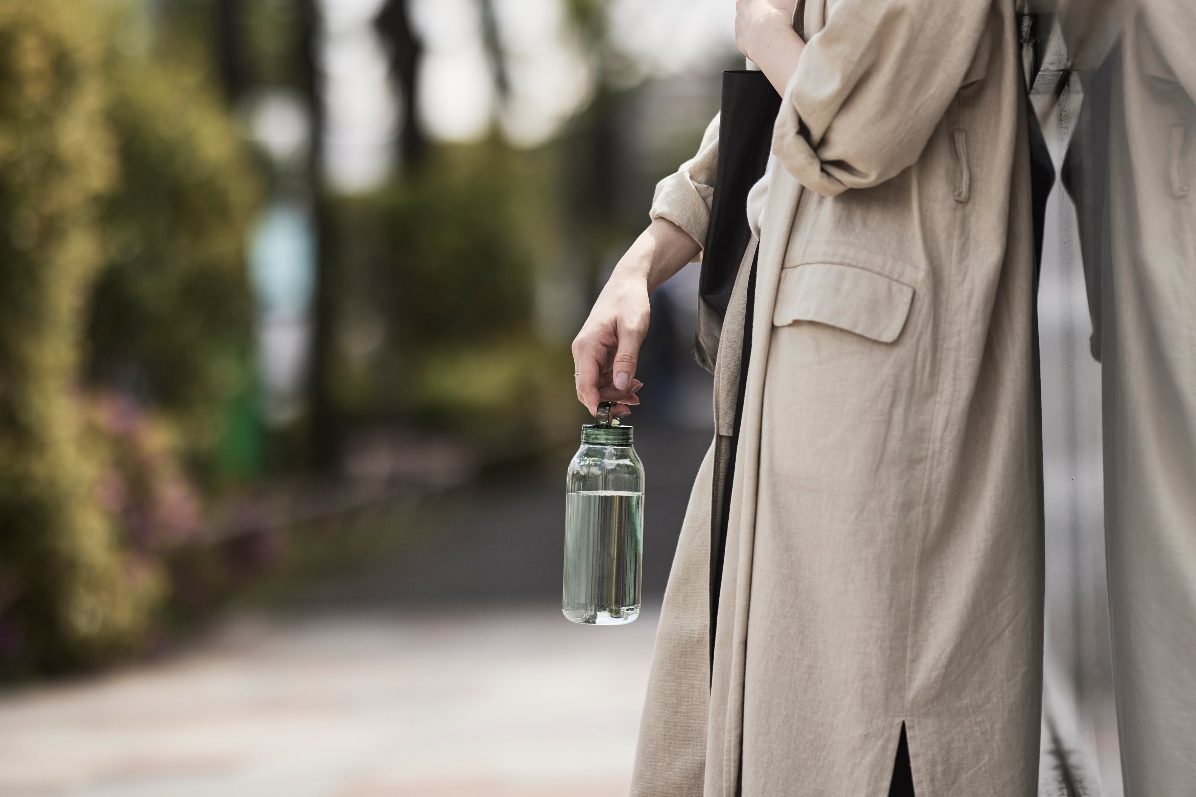 Gertuvė. Water Bottle [Smoke]