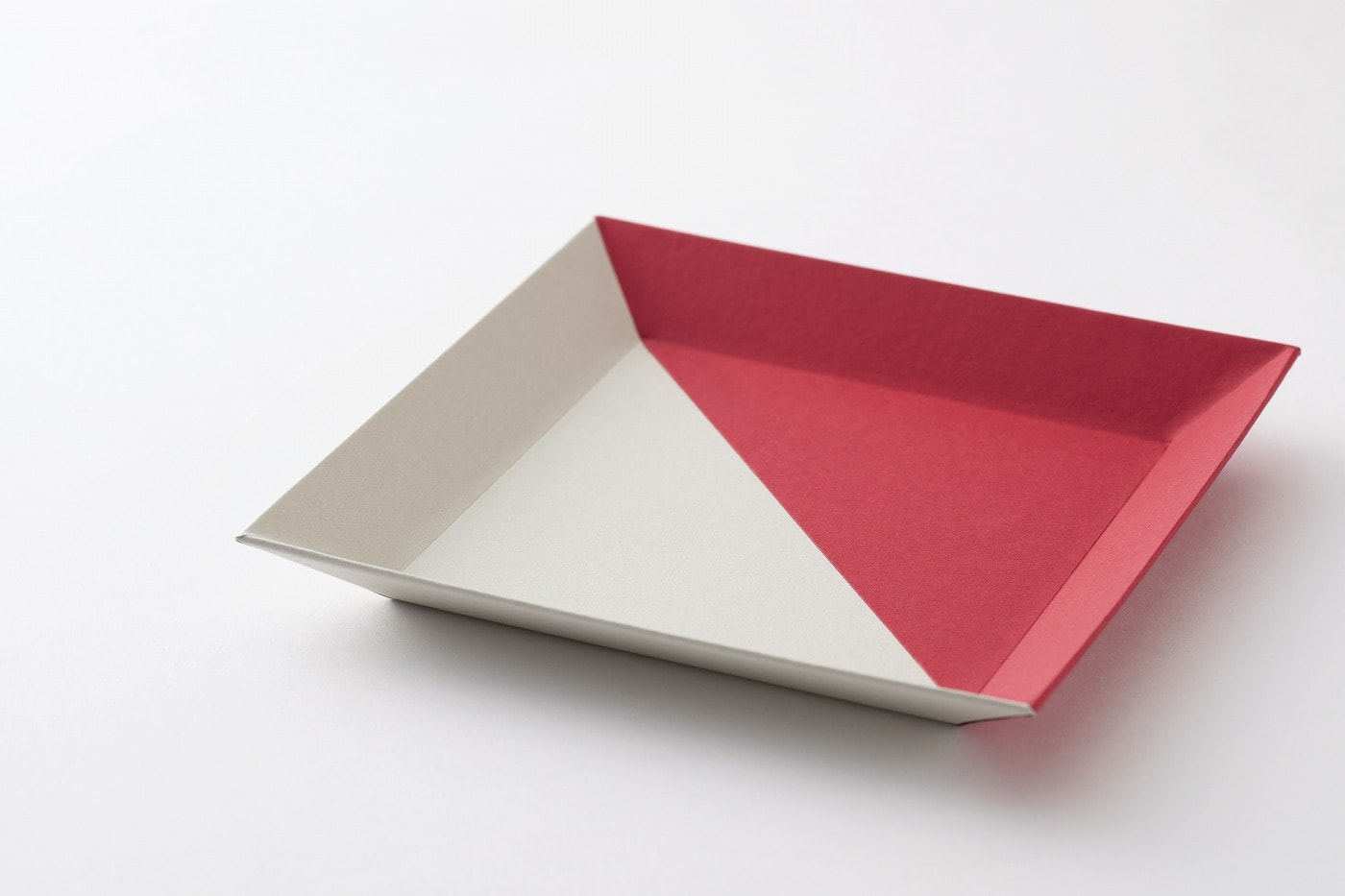 Popierinis padėkliukas. Shikaku [S]