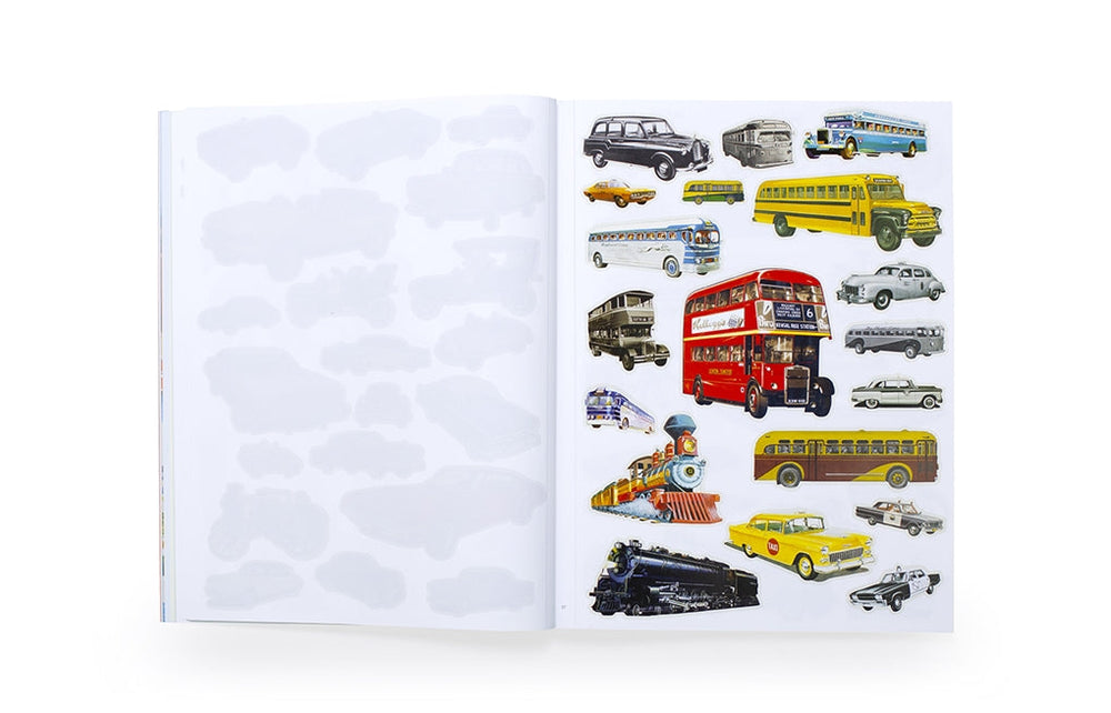 Knyga. Extraordinary Things to Cut Out and Collage