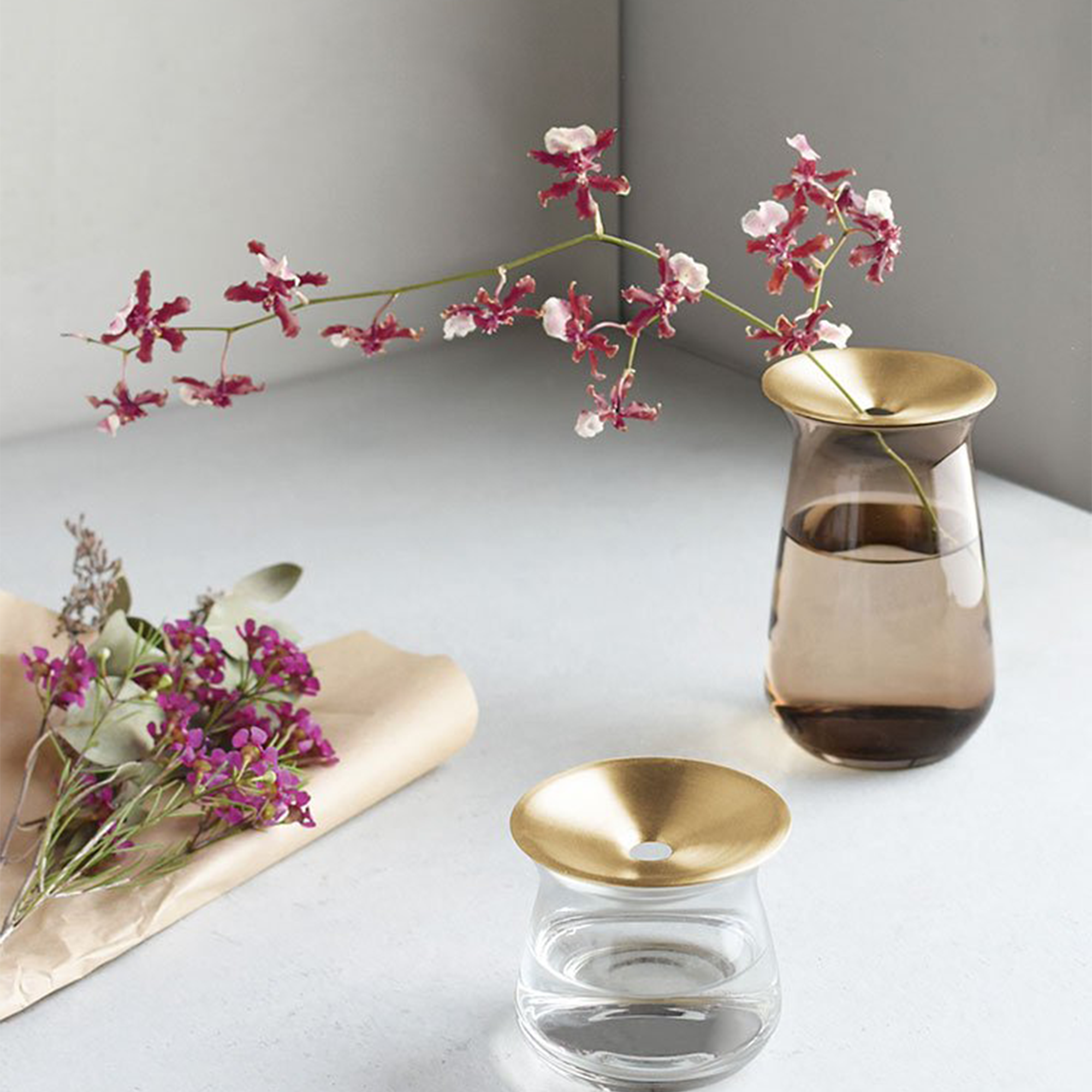 Vaza. LUNA Vase Small [Brown]