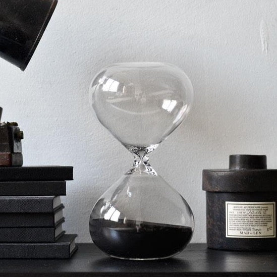 Smėlio laikrodis. Hourglass - [XL]