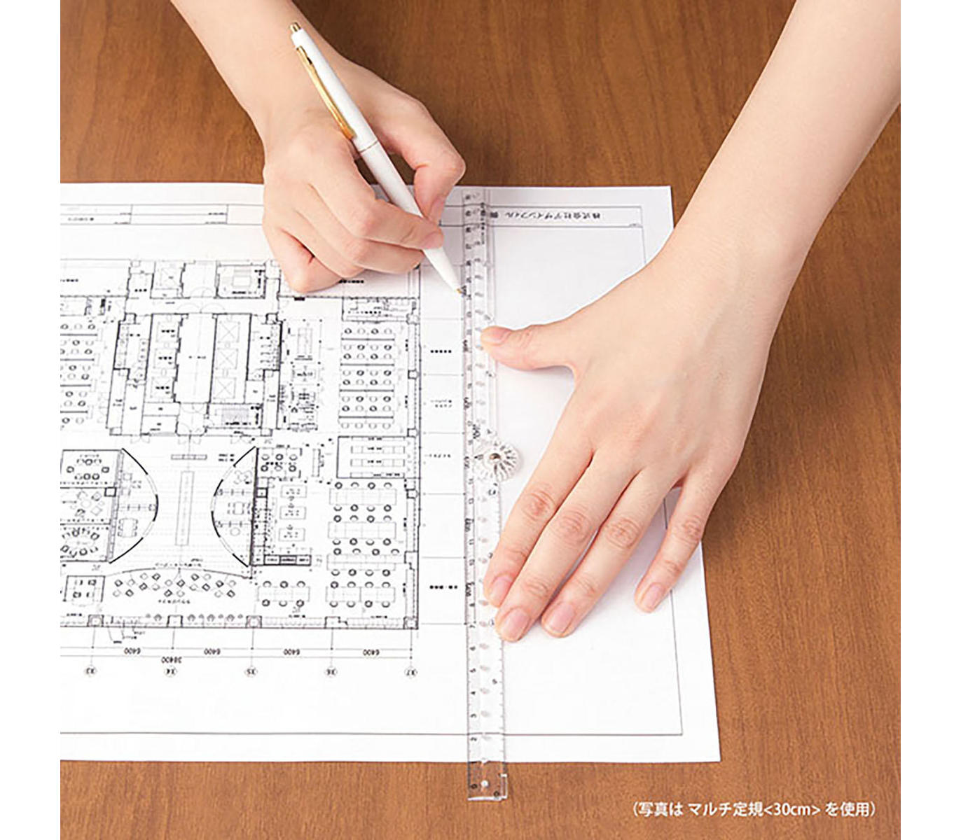 Liniuotė. Policarbonate Multiple Ruler - 16cm.